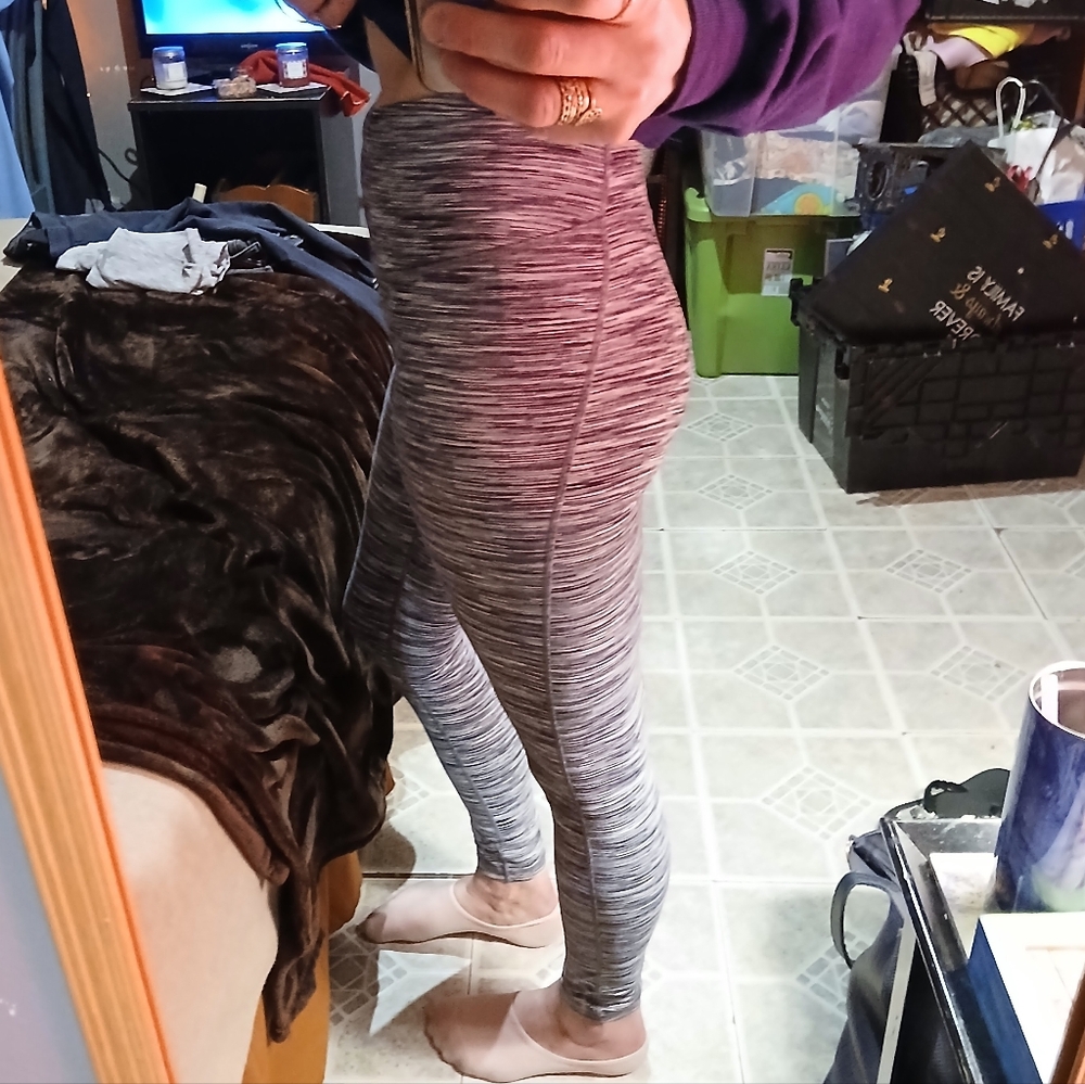 🎈Zella🎈BUY 1 GET 1 🆓🎈Striped High Waisted Leggings Sz M - Picture 10 of 13